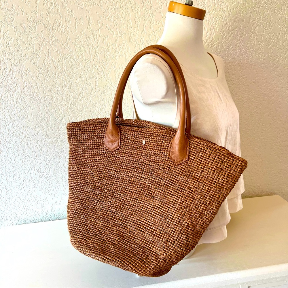 Helen Kaminski Ponti Medium Bucket Tote, NWT!